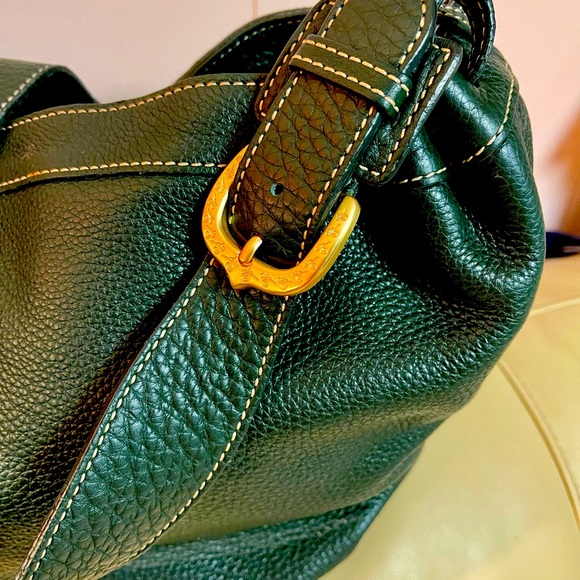 Dooney & Bourke genuine leather bag in very good condition approx 16x9 5x3 - Picture 3 of 10